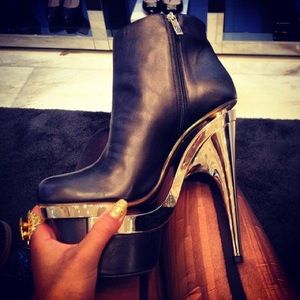NOT FOR SALE!!! Leather Versace gold plated platform booties